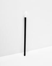Load image into Gallery viewer, LINT FREE APPLICATOR WANDS